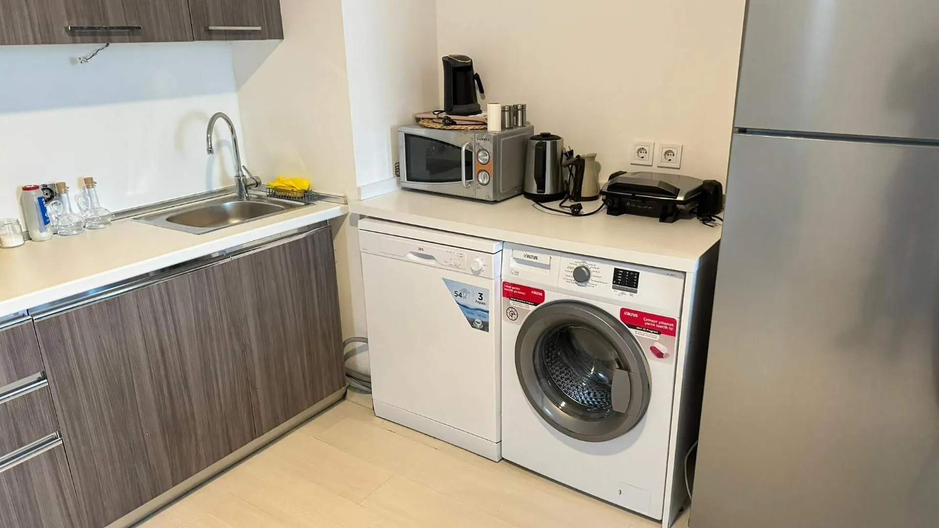 Flora Rezidance Atasehir Apartment Istanbul